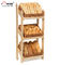 Το λιανικό πάτωμα που στέκεται την ξύλινη στάση επίδειξης ψωμιού για το κατάστημα/τα τρόφιμα αρτοποιείων ψωνίζει προμηθευτής
